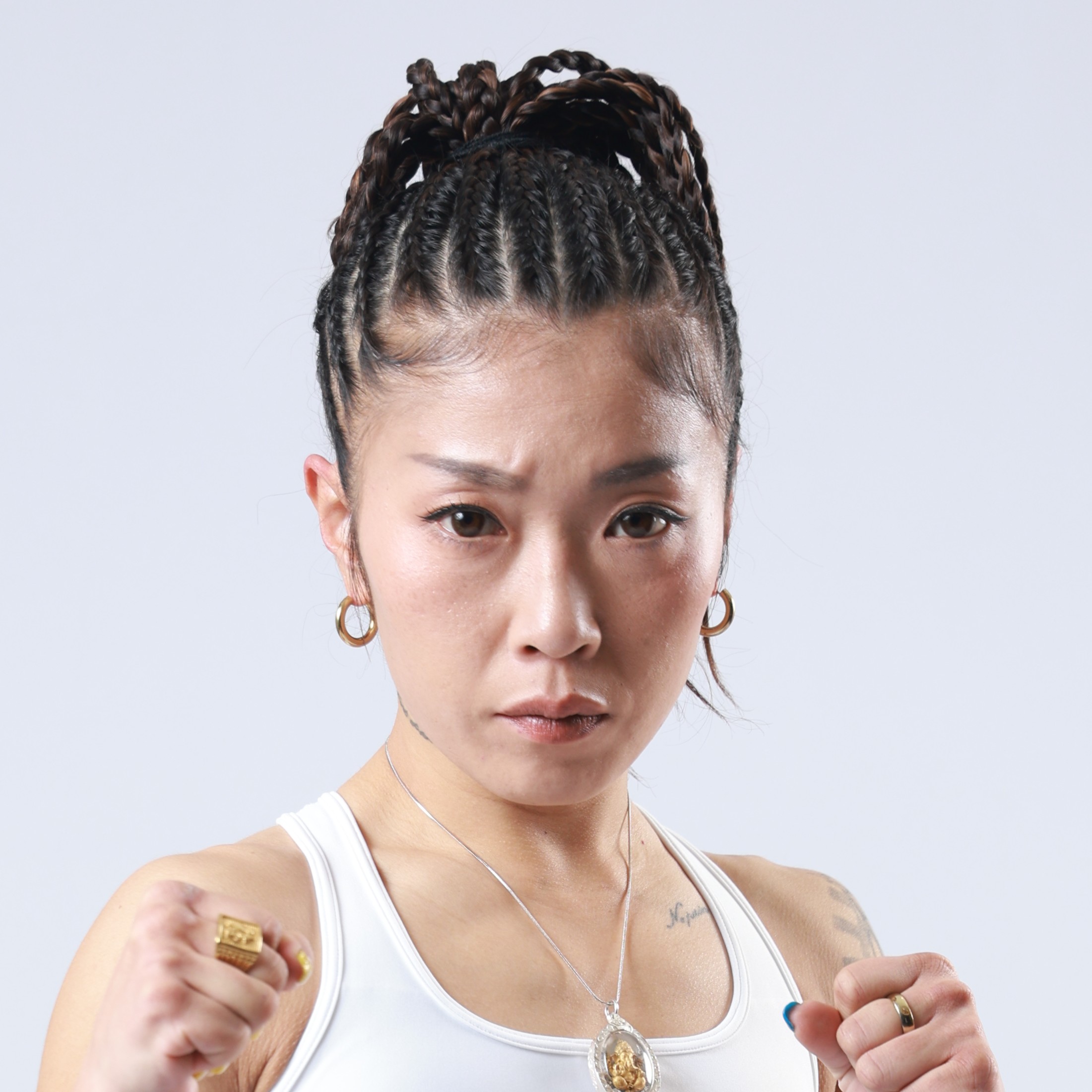 山田 真子